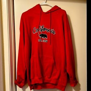 Mena xl red California hoodie